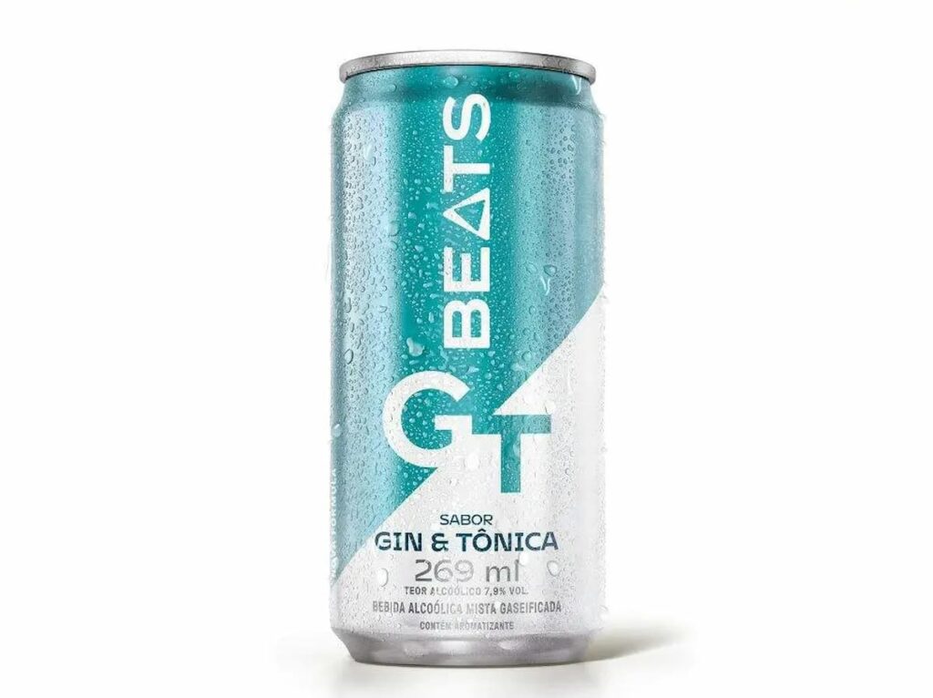 Uma garrafa de gin tônica da beats